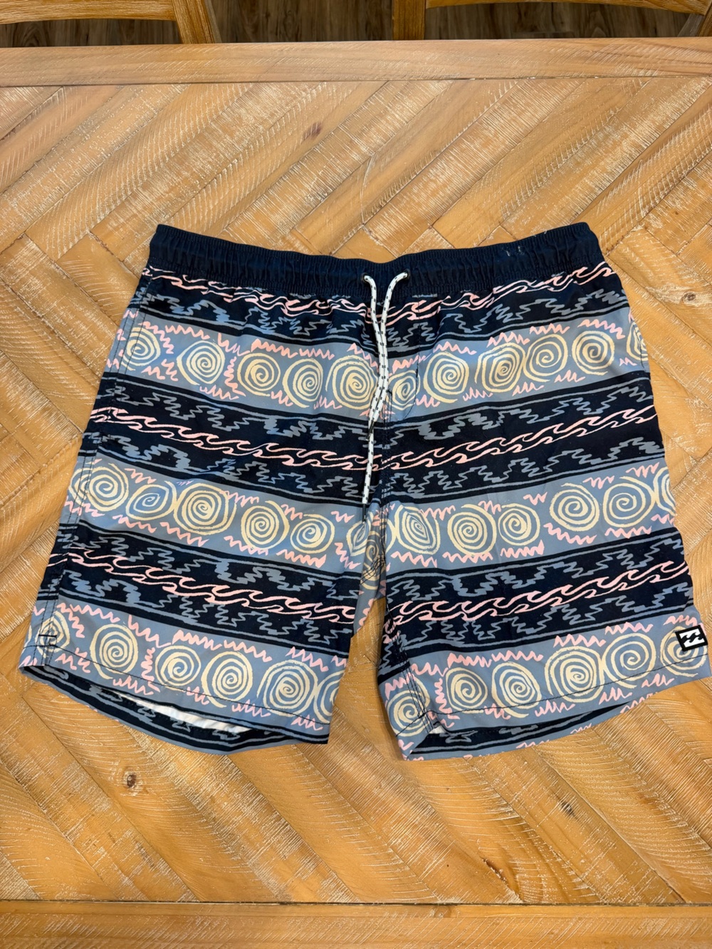 Billabong Men’s Navy Swim Board Shorts with Cream & Pink Pattern